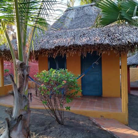 Hotel Pez De Oro Monterrico Eksteriør billede