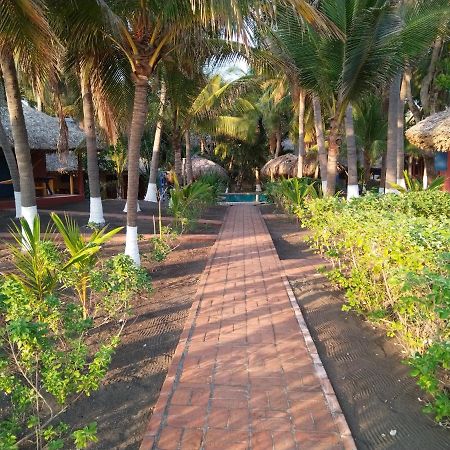 Hotel Pez De Oro Monterrico Eksteriør billede