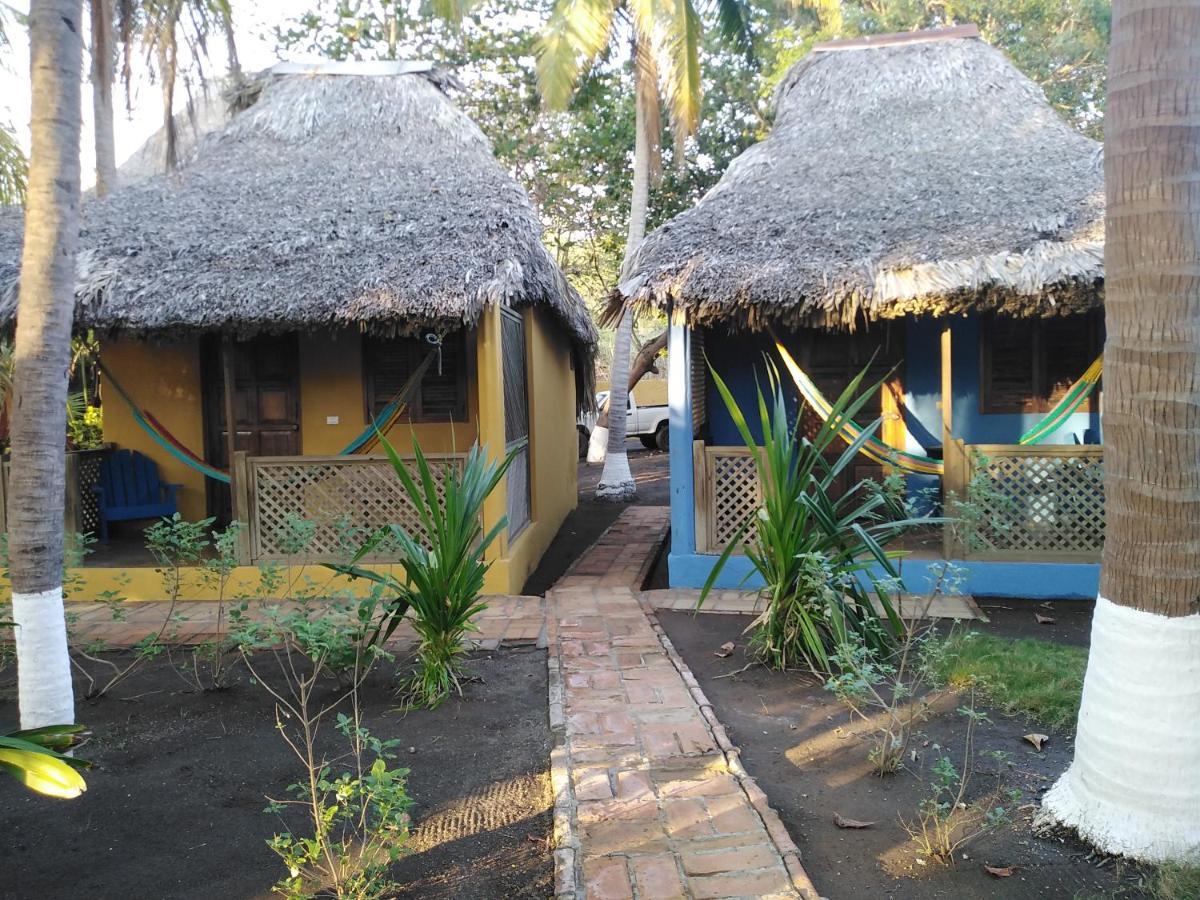 Hotel Pez De Oro Monterrico Eksteriør billede